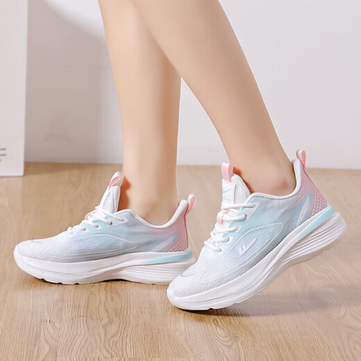 Pull back women's shoes mesh shoes for women 2024 summer new versatile gradient color dad shoes students lightweight sports running shoes white moon powder 37