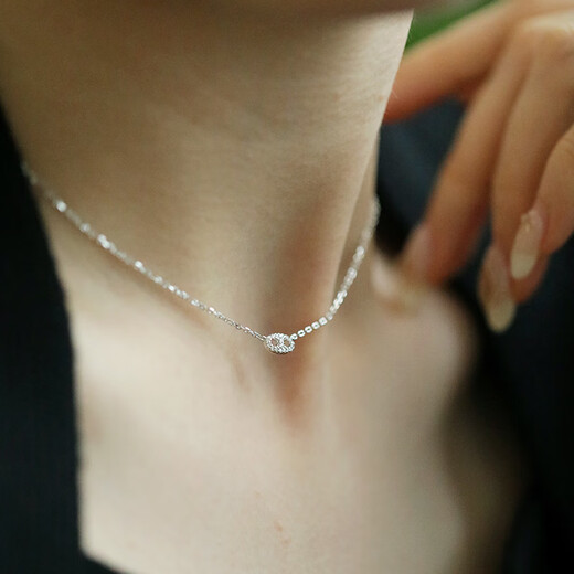 AGATHA/Aijiasha pig nose silver necklace for women, birthday gift for girlfriend and best friend, high-end pendant, gold