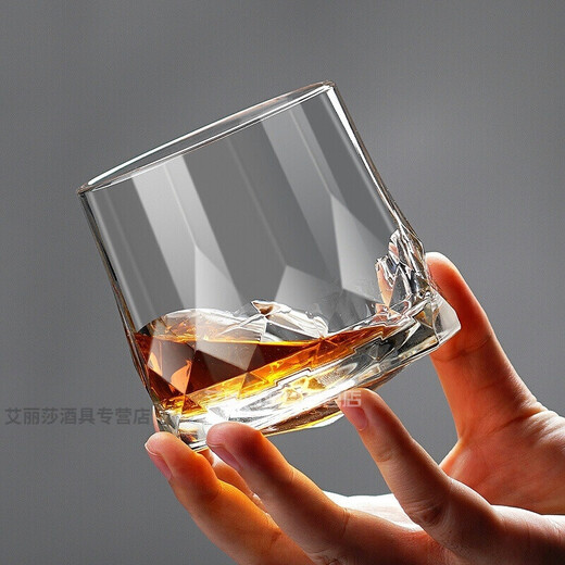 Original imported Ocean creative tumbler glass table whiskey cup Internet celebrity cup top spinning foreign wine cup beer cup 260ml rotating cup