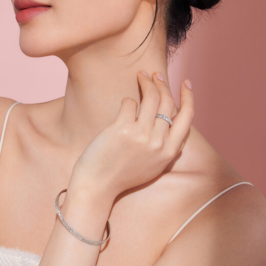 Lukfook Jewelry Platinum Ring Broken Ice Platinum 950 Solid Couple Ring for Women Price No. 12 - About 4.26g