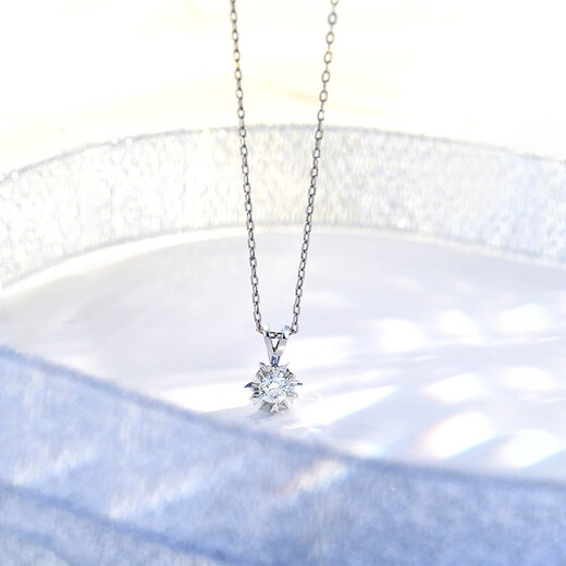 LAOLATU 999 platinum necklace for women PT950 white bright star light luxury Chinese Valentine's Day confession gift for girlfriend and wife pt950 platinum set with 20 points of diamonds