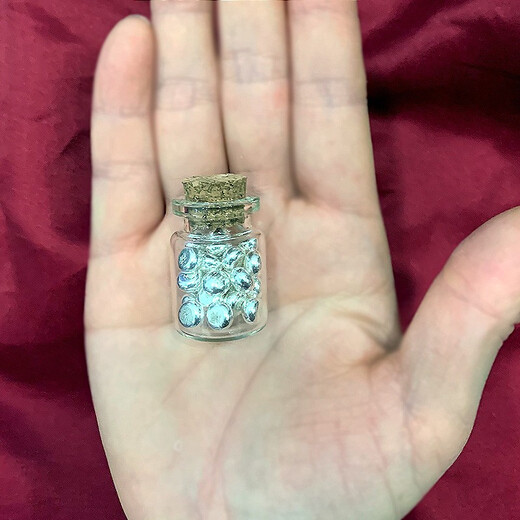 Tianxinyang Pure Silver 9999 Beans, Silver Beads, Solid Ornaments, Set of 1 Gram Silver Beans*5 (Free Bottle)