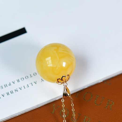 Xuanxia natural beeswax single bead necklace with certificate, women's pendant, clavicle chain, holiday gift for wife and girlfriend, beeswax approximately 14 round beads inlaid with 18K gold buckle head pendant