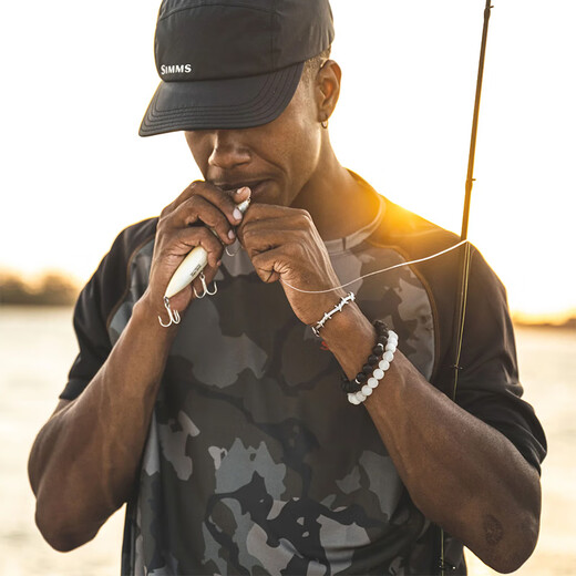 SIMMS Challenger T-shirt sun protection short-sleeved summer sun protection clothing men's lure fishing clothing T-shirt comfortable, breathable and stain-resistant black/camouflage S