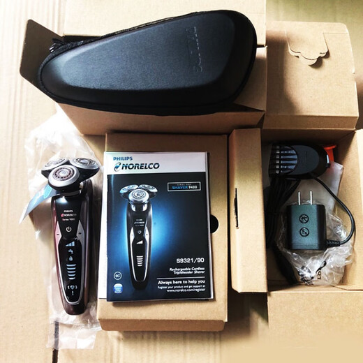 飞利浦（PHILIPS）荷兰产飞利浦电动剃须刀8240 S9321 9311 9721 9731 9733全身水洗 全新拆封S9721带清洗桶 数显 盒子有破损