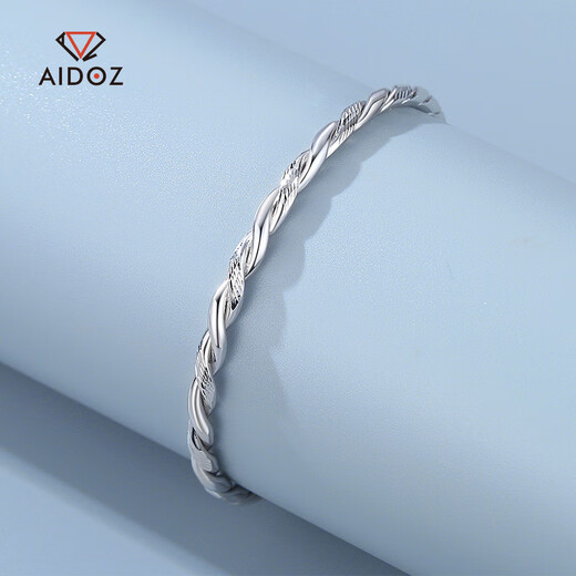 Aido Diamond pt950 platinum bracelet for women Mobius platinum twist bracelet push-pull style weighs 24.75 grams push-pull adjustable