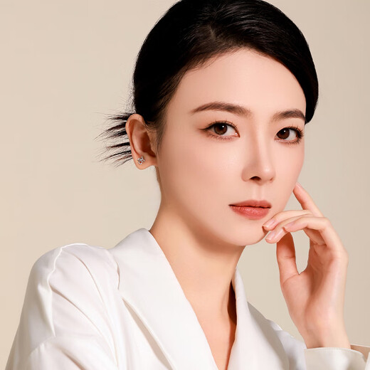 Mengjinyuan platinum earrings four-leaf clover pt950 platinum platinum earrings for women, a pair of earrings for my girlfriend