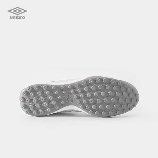 Umbro ACCERATORTR WIDE TF football shoes new control type flying disc spike training shoes white 42.5