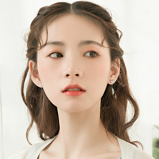 Xinshe pure 925 silver moonlight color elk earrings for women, Japanese and Korean dreamy fresh students with pierced ears, not easy to allergic to earrings, one pair + exquisite gift box