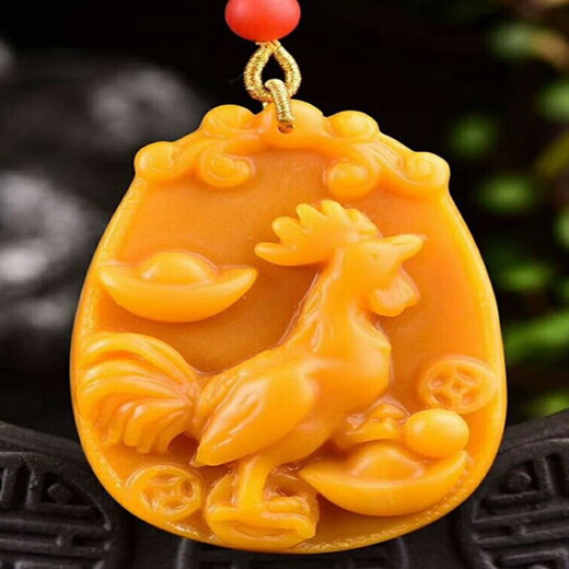 Fir Crown Natural Beeswax Zodiac Rat Pendant for Men and Women Chicken Fat Yellow Autumn and Winter Sweater Necklace Baltic Sea Long Pendant Old Beeswax Zodiac Dog