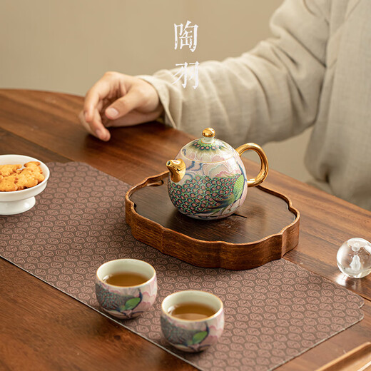 Pottery feather enamel color national trend peacock kung fu tea set one pot two cups household teapot ceramic small set tea set tea set national trend peacock rhyme Longdan teapot 3 pieces