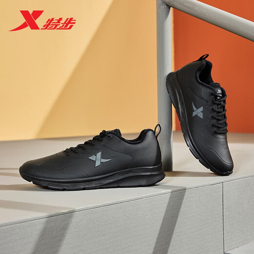 Xtep sports shoes men's running shoes winter plus suede leather waterproof lightweight shock-absorbing casual jogging shoes cotton shoes black