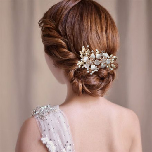 Happy mother-in-law tiara, mother-in-law's wedding head flower, wedding happy mother's wedding banquet updo, hair accessories, red festive hair comb, gold leaf pearl beaded rhinestone hair comb