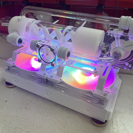 平板电脑 笔记本 散热水冷套 散热器 水冷散热系统 手机水冷散热 升级版全黑笔记本水冷套东远p67泵