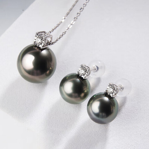 Tahitian 18K gold diamond black pearl pendant 10-11mm high light seawater pearl necklace for mother and wife