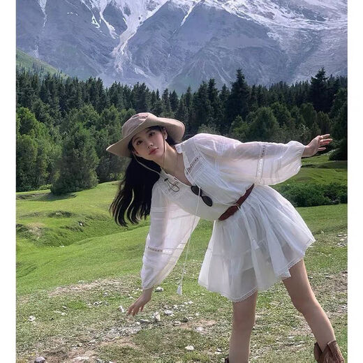 Muni holiday fairy skirt French dress 2025 new ethnic style hollow stitching long-sleeved loose dress with waist holiday fairy skirt white with belt S size recommended 80-105 Jin Jin equals 0.5 kg