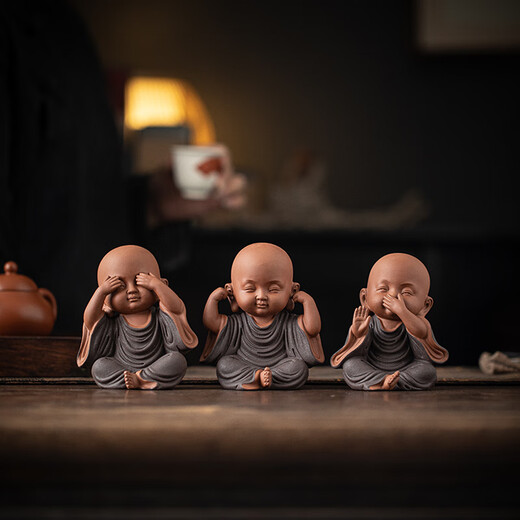 Refining Purple Clay Four Little Monk Tea Pet Ornaments with Personalized Characters for Raising Tea and Playing Zen Tea Room Tea Desktop Decorations <Black and Gray-Four Not Sets> + Three-layer Base/ZJH