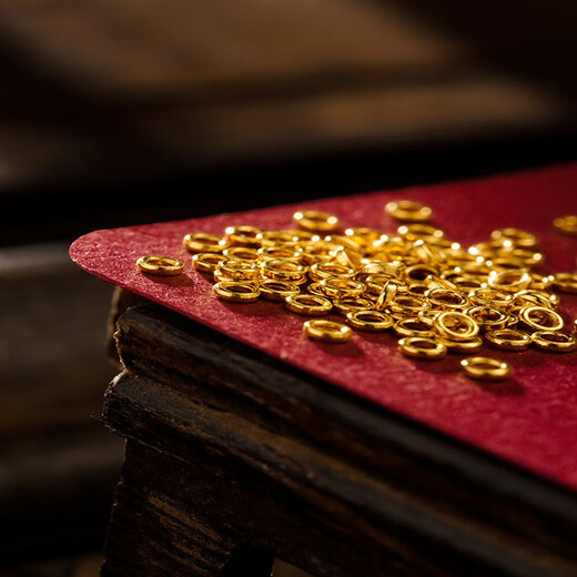 Ji Ge 18K ancient gold old gold small gold ring spacer bead spacer DIY bracelet bracelet necklace jewelry stationery accessories diameter 1.8mm hole about 1mm about 0.018 grams