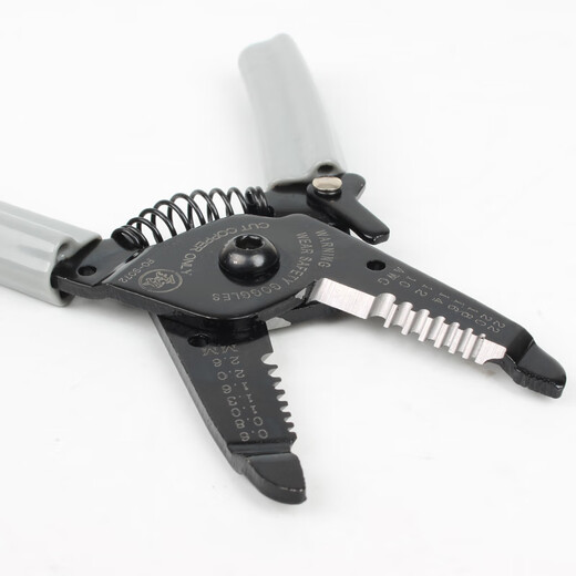 Fukuoka Tools Japanese-style Seiko wire stripping pliers electrical cable multi-functional stripping pliers stripping shears 6 inches