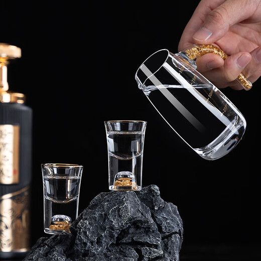 Banwu Life Phnom Penh White Wine Glass Wine Divider Set Housewarming Gift High-end Crystal White Wine Glass Set Home Wine Set