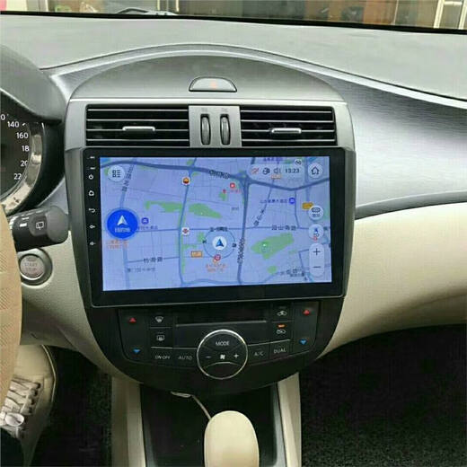 Convient pour la nouvelle et ancienne Nissan Tiida 11-15 ans