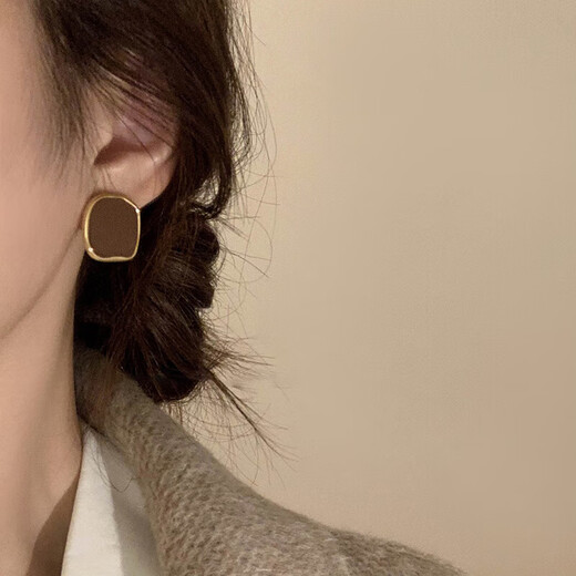 Youfang dripping glazed square earrings 2025 new trendy simple cold style retro temperament unique niche high-end earrings gold one pair