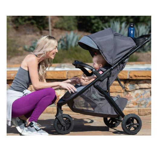 Baby trend two-seater stroller can sit or stand, 22.6kg load capacity, front and rear seat belts