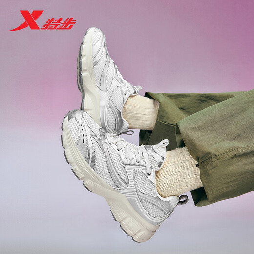 Xtep men's shoes, sports and casual shoes, winter warm, wear-resistant and non-slip 2025 new Y2K versatile student shoes for men