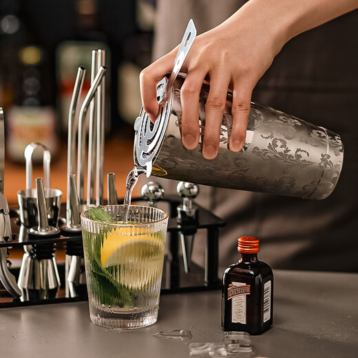 Huili's custom-made Black Warrior cocktail shaker set with engraved Boston volume shaker cocktail bar utensils stainless steel shaker cup and kettle mirror-light two-stage 14-piece set 304 stainless steel Boston kettle (bright black