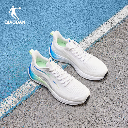 乔丹运动鞋男鞋驰风运动鞋春秋轻便减震密网慢跑鞋