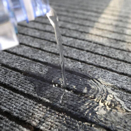 Xuxian kitchen floor mats are water-absorbent, non-slip, oil-resistant, and stain-resistant, household door mats and foot mats. Cuttable mats, carpets, and carpets can be customized. 120*160cm red and black stripes-upgraded and thickened.