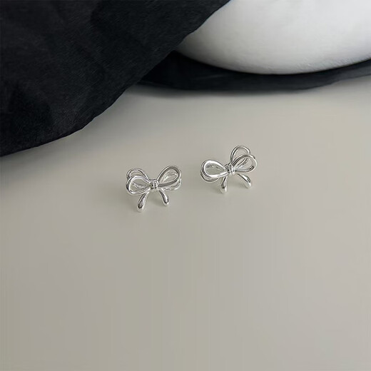 Miao Yijia Earrings Silver Needle Earrings Women's 2025 New Earrings Women's Temperament High-end Niche Ear Holization Birthday Gift Double-layer Hollow Bow Earrings Pair
