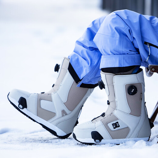 Aotian Extreme 2324 DC Herren STEP ON Quick Wear Skischuhe PHASE PRO Single Board Entry Schneestiefel Camel 23/24 New Spot 42,5