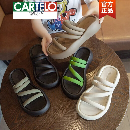 Sandales de carte de carte pour femmes en été 2025 Nouvelle semelle épaisse à la mode épaisse décontractée SOLE SOLE ANTI-SLIP Femmes enceintes Sandales de plage Khaki 38