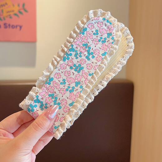 BARY REEF Sweet and Cute Colorful Widening Bangs Sticker Broken Hair Artifact for Girls Children's Velcro Sticker Baby Girl Doesn't Hurt Broken Hair Stickers Little Apple - This on Hair 1pc