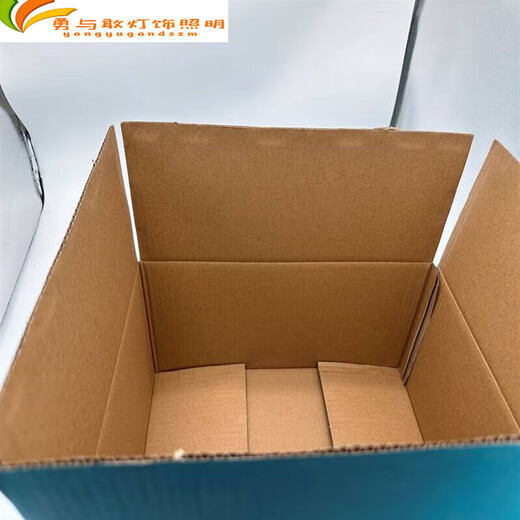 Junmo Dewu Shoebox New Dewuhaowu Venom Shoebox Spot Extra Hard Kraft Paper Shoebox Jacket Three Rows Thick Three Rows Thickness 37.2*26*16 50 Pieces