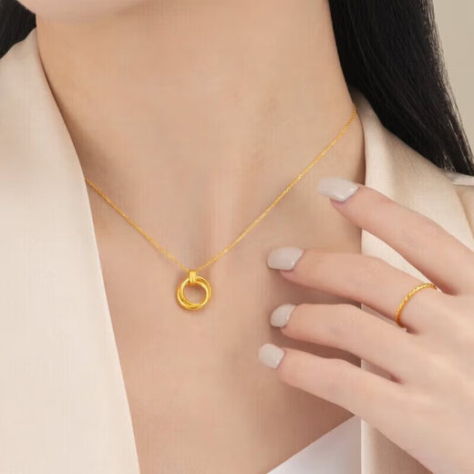 Chow Tai Fook Twist Gold Ring (labor fee 120) No. 17, about 1.35g F220489