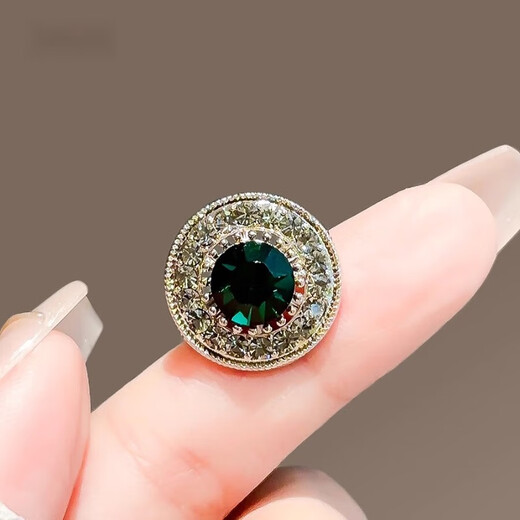 QUAMER retro green diamond small brooch high-end women's summer cardigan anti-exposure buckle pin mini round green diamond-brooch