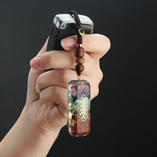 Mrs. win retro creative colorful stone pendant car key chain pendant gravel small pendant mobile phone chain simple fashion pendant 953-1# gravel nothing brand No. 1 key chain A16-110