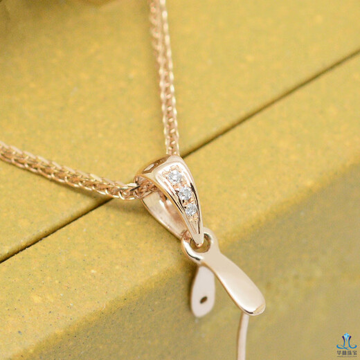 Pure pure 18K gold button simple diamond melon seed buckle jade pendant buckle rose gold melon seed buckle jade pendant clip buckle 18K gold