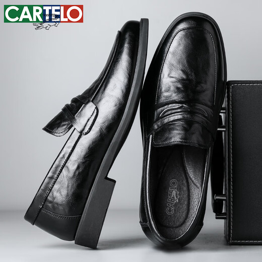 Zapatos de cuero de cartelo para hombres tapa de pie suave zapatos casuales de negocios