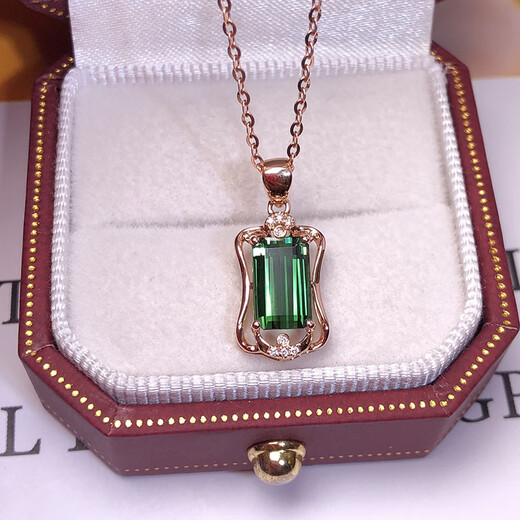 Eba 1.8 carat natural green tourmaline pendant 18K gold diamond necklace as a birthday gift for girlfriend with 18K gold necklace