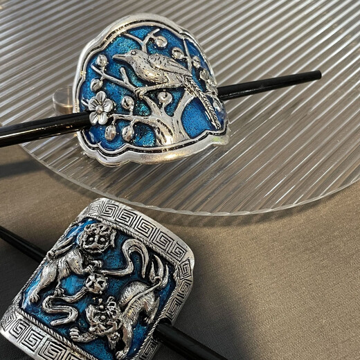 Bai Shilin's retro temperament burned blue hairpin for women retro cloisonné enamel ethnic style new Chinese ponytail hairstyle accessories headdress lion awakening style