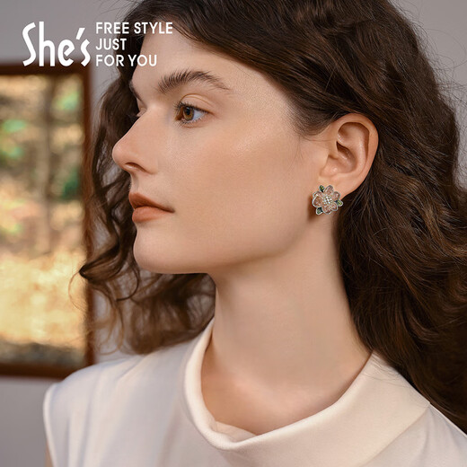 She s Qianzi's love look, romantic flowers, shiny craft pearl earrings, 925 silver needle earrings, birthday gift for women, light pink A0