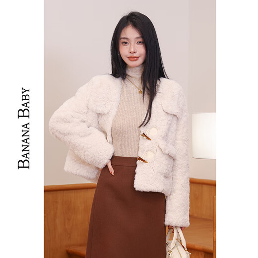 BANANA BABY2023冬新款软糯感仿羊羔毛短外套女温柔V领牛角扣上衣D234WT841 杏色 L
