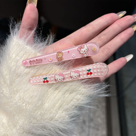 Sanrio children's hairpins cute cartoon headwear kt value set of 4 pieces, one each/