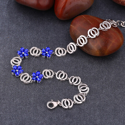 Banach Sri Lankan colored gemstones as a Valentine’s Day birthday gift for girlfriend and wife, sapphire bracelet