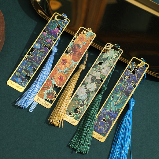 Cloud ink oil painting hollow bookmark high-end exquisite metal brass bookmark primary school student gift for teacher cultural and creative gift customized classical Chinese style creative high-end customized Forbidden City White Rose