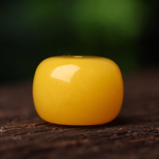 Fat Donglai same style beeswax single bead fidelity amber pier button wheel bead abacus bead loose bead round bead DIY text chicken oil yellow 10mm