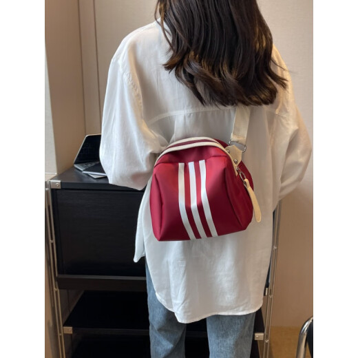 酷奇袋鼠休闲尼龙包新款女贝壳包时尚轻便单肩斜挎包大容量手提包牛津布 黑色